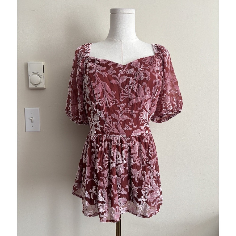 NWT Torrid Large XL Burnout Velvet Sweetheart Top Floral Boho Whimsigoth Fairy